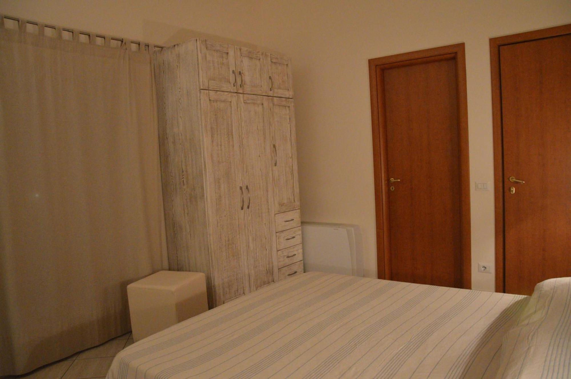 B&B E Casa Vacanza Al Castello Roccella Ionica Buitenkant foto