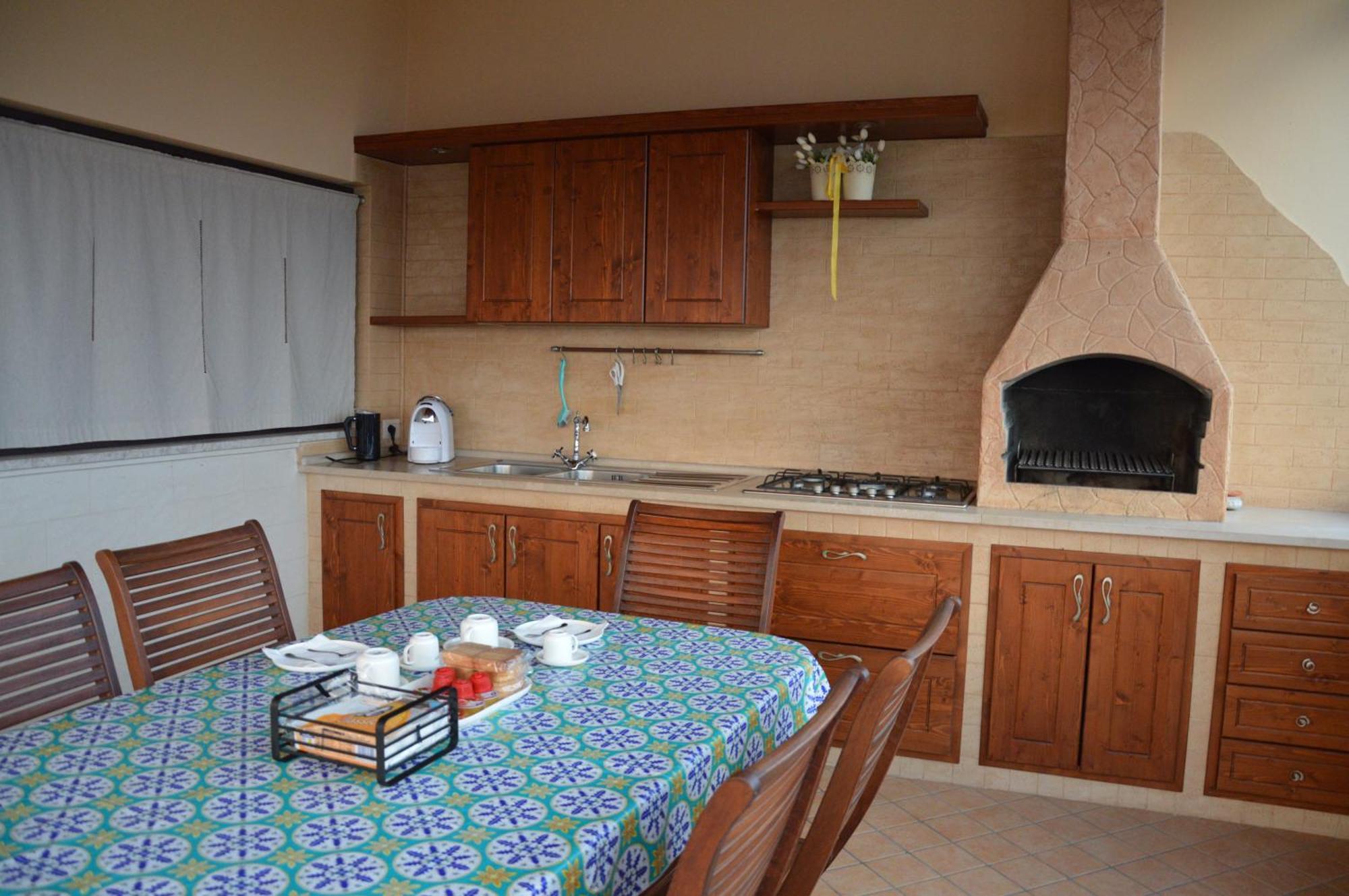 B&B E Casa Vacanza Al Castello Roccella Ionica Buitenkant foto