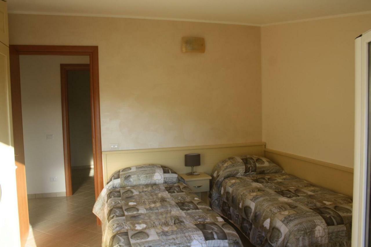 B&B E Casa Vacanza Al Castello Roccella Ionica Buitenkant foto